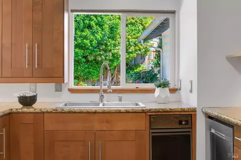 2910 Doidge Ave, Pinole, CA 94564 photo 30
