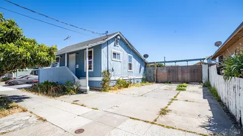 2350 Garvin Ave, Richmond, CA 94804