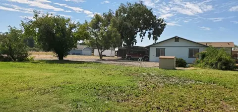 5144 Maple Rd, Vacaville, CA 95687 photo 2