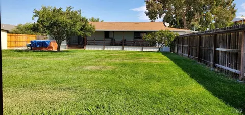 5144 Maple Rd, Vacaville, CA 95687 photo 4