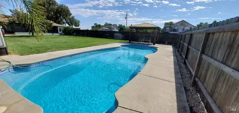 5144 Maple Rd, Vacaville, CA 95687 photo 3