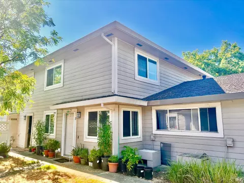 25 Inyo Cir, Novato, CA 94947
