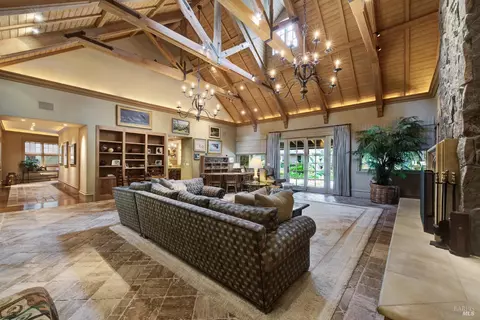 Living - 4755 Valley End Ln, Fairfield, CA 94534 photo 5 of 9
