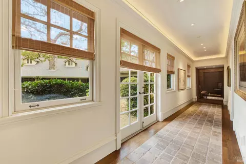 Entry Way - 4755 Valley End Ln, Fairfield, CA 94534 photo 11 of 13