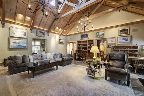 Living - 4755 Valley End Ln, Fairfield, CA 94534 photo 6 of 9