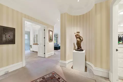 Entry Way - 4755 Valley End Ln, Fairfield, CA 94534 photo 9 of 13