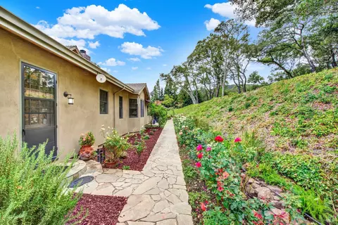 Exterior - 4755 Valley End Ln, Fairfield, CA 94534 photo 28 of 30
