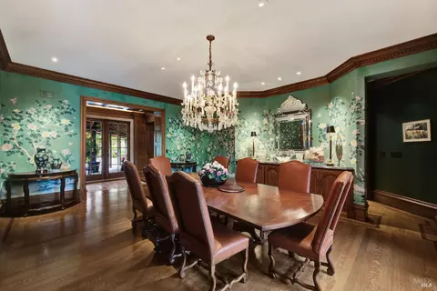 Dining - 4755 Valley End Ln, Fairfield, CA 94534 photo 2 of 5