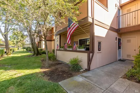 8201 Camino Colegio #35, Rohnert Park, CA 94928