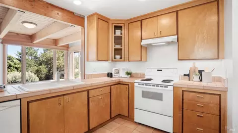 17391 Taylor Ln, Occidental, CA 95465 photo 7