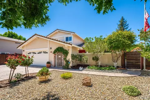 1117 Ellen Ct, Napa, CA 94558