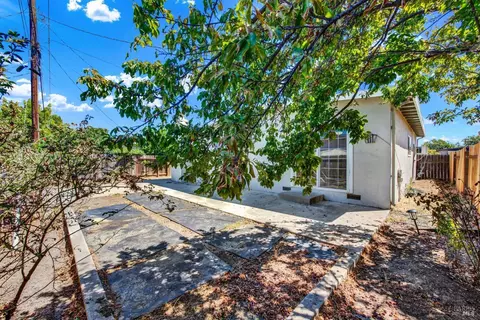 1317 Eisenhower St, Fairfield, CA 94533 photo 50