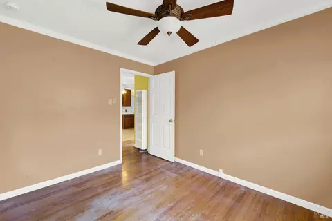 1317 Eisenhower St, Fairfield, CA 94533 photo 32