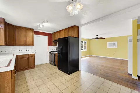 1317 Eisenhower St, Fairfield, CA 94533 photo 8