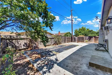1317 Eisenhower St, Fairfield, CA 94533 photo 47