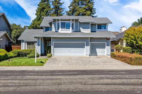1504 Magnolia Ave, Rohnert Park, CA 94928