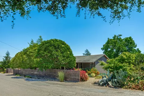 1111 Bayview Ave, Napa, CA 94559 photo 3