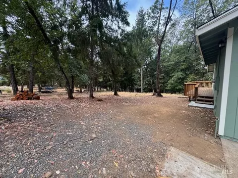 1853 Lupine Dr, Willits, CA 95490 photo 6