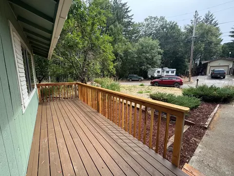 1853 Lupine Dr, Willits, CA 95490 photo 4