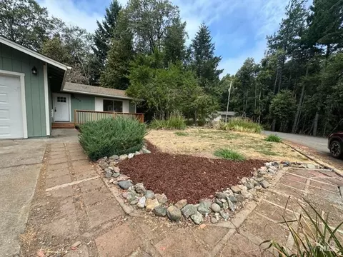 1853 Lupine Dr, Willits, CA 95490 photo 3