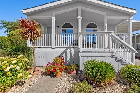 160 Shoreham Way, Santa Rosa, CA 95401