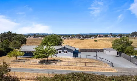 3979 Primrose Ave, Santa Rosa, CA 95407