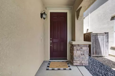 2402 White Dr, Fairfield, CA 94533 photo 5