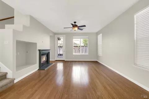 2402 White Dr, Fairfield, CA 94533 photo 10