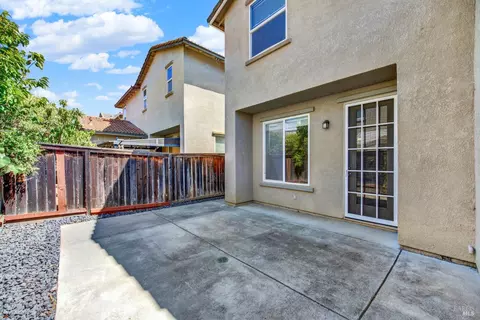 2402 White Dr, Fairfield, CA 94533 photo 47