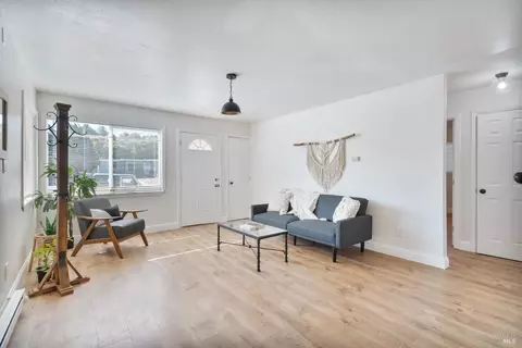 826 Fulton Ave, Vallejo, CA 94591 photo 4