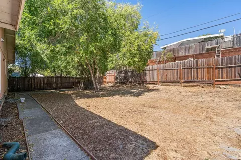 826 Fulton Ave, Vallejo, CA 94591 photo 21