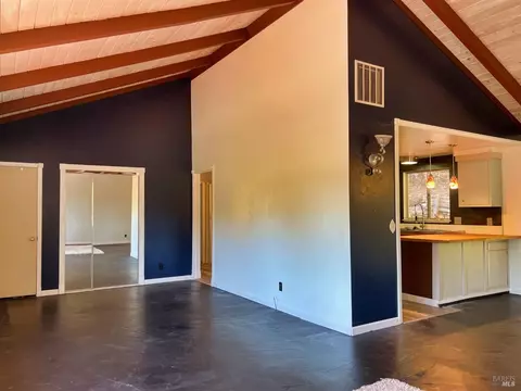 26720 Hawk Rd, Willits, CA 95490 photo 5