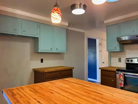 26720 Hawk Rd, Willits, CA 95490 photo 4