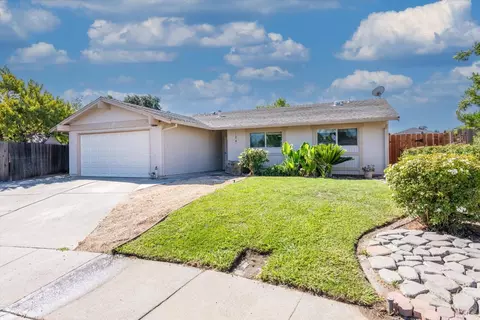 265 Ponderosa Dr, Vacaville, CA 95687
