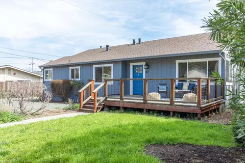 317 K St, Petaluma, CA 94952