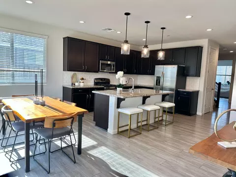 607 Blake Rd, Vacaville, CA 95687 photo 5