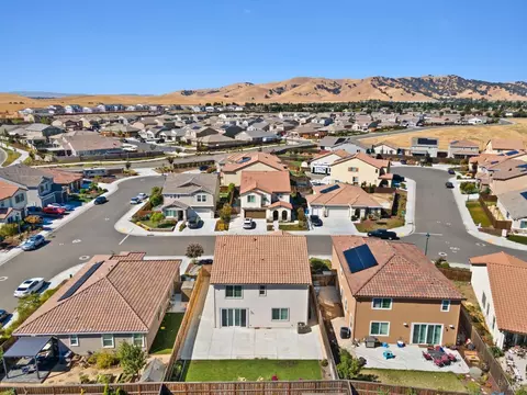 607 Blake Rd, Vacaville, CA 95687 photo 41