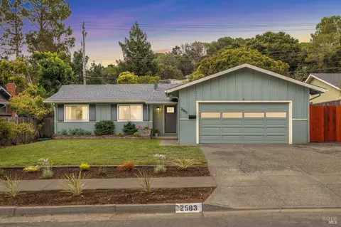 2583 Center Rd, Novato, CA 94947