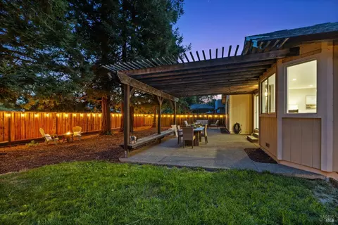 352 Biggs Ct, Windsor, CA 95492 photo 53