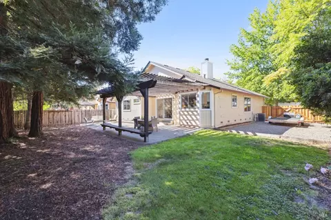 352 Biggs Ct, Windsor, CA 95492 photo 49