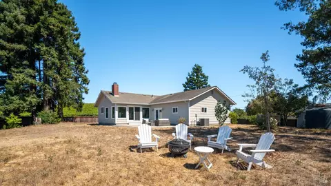 Exterior - 1286 Sexton Rd, Sebastopol, CA 95472 photo 9 of 27