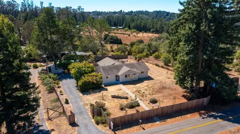 View/Area - 1286 Sexton Rd, Sebastopol, CA 95472 photo 1 of 5
