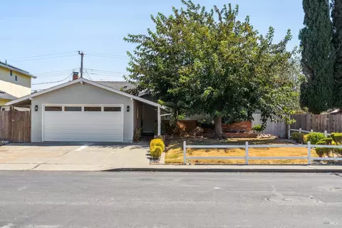 849 Meadowlark Dr, Fairfield, CA 94533