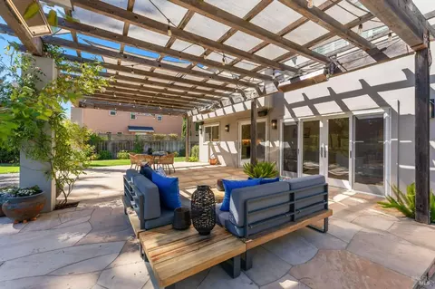 1033 Stonebridge Dr, Napa, CA 94558 photo 40