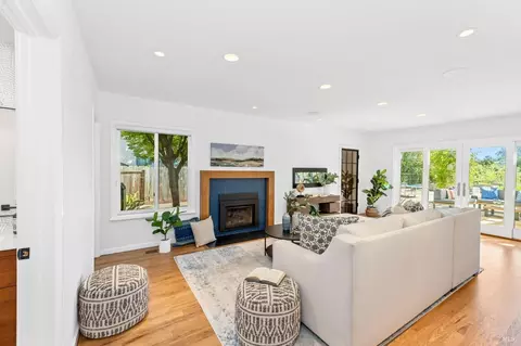1033 Stonebridge Dr, Napa, CA 94558 photo 23