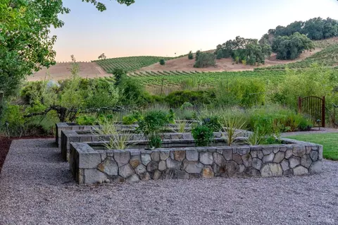 1033 Stonebridge Dr, Napa, CA 94558 photo 49