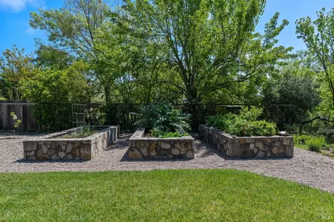 1033 Stonebridge Dr, Napa, CA 94558 photo 59
