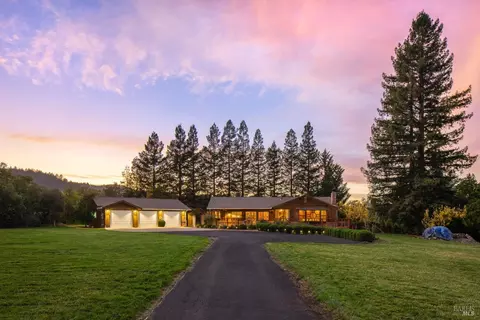975 Buckeye Rd, Kenwood, CA 95452