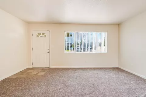 100 Janice St, Vallejo, CA 94589 photo 4