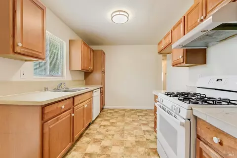 100 Janice St, Vallejo, CA 94589 photo 13